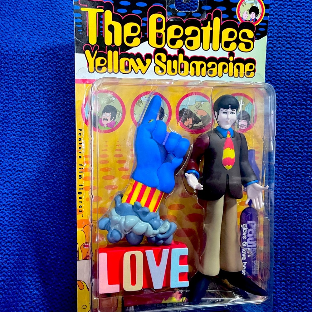 McFarlane  The Beatles Yellow Submarine - Paul McCartney  with Glove Love Figure
